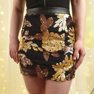 Gold sequin Mini skirt